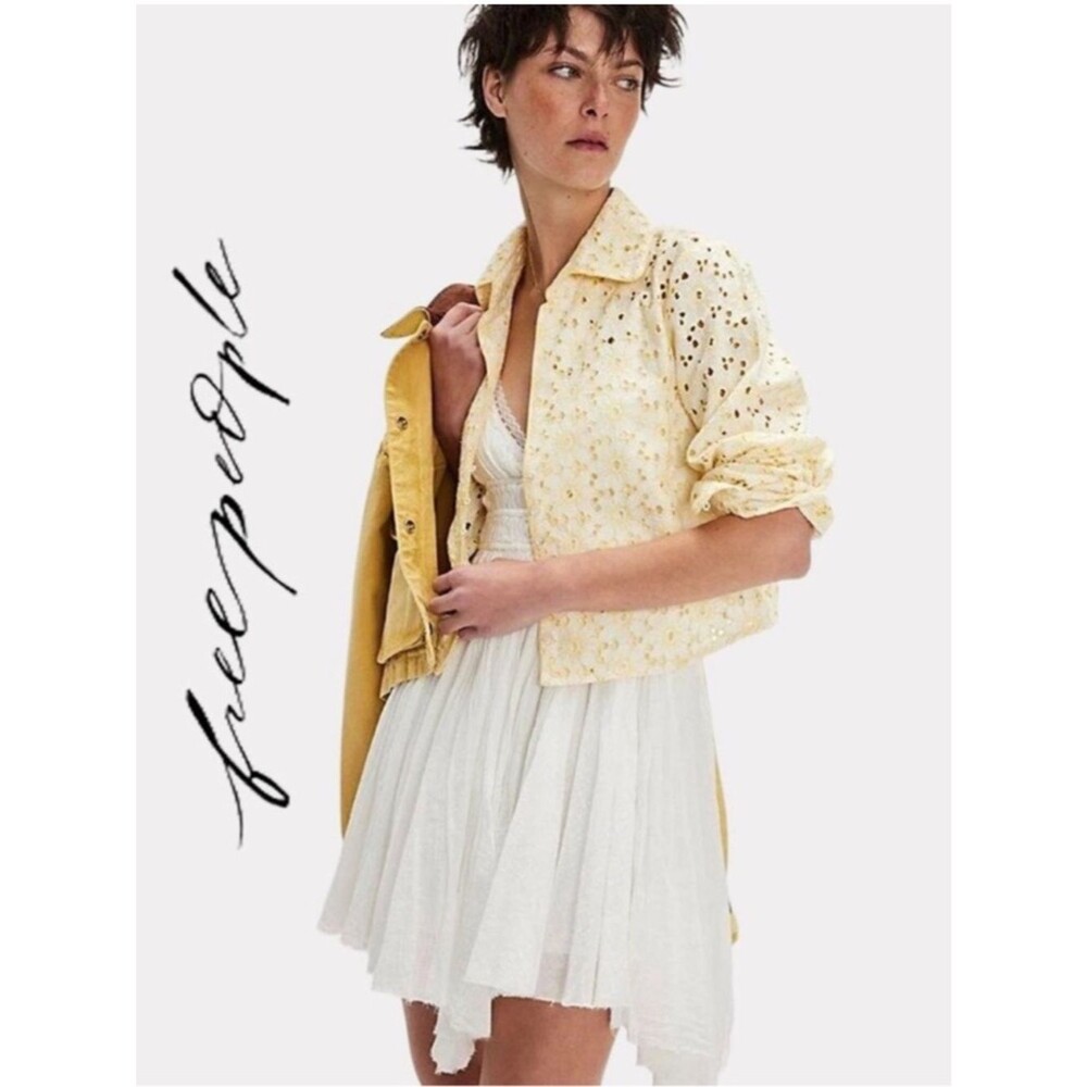 Free People Dream a Little Dream White & Yellow Eyelet Top sz S NWOT